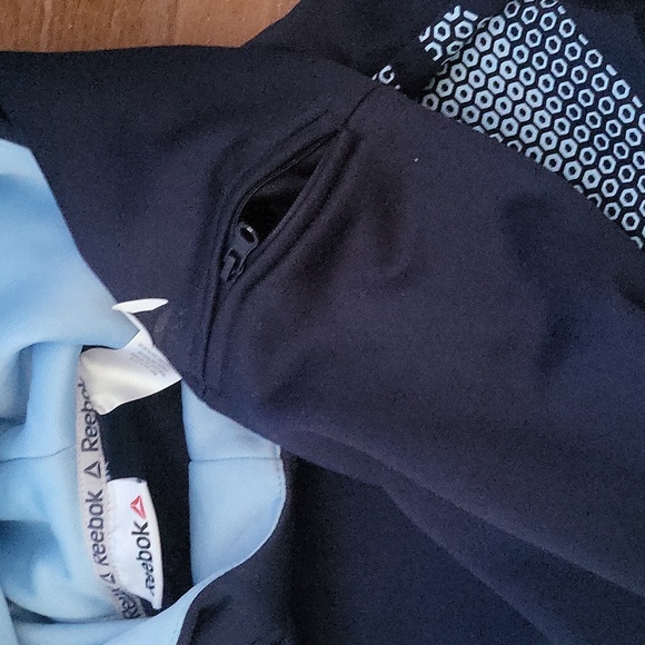 #2 reebok kids hoodies - Picture 8 of 8